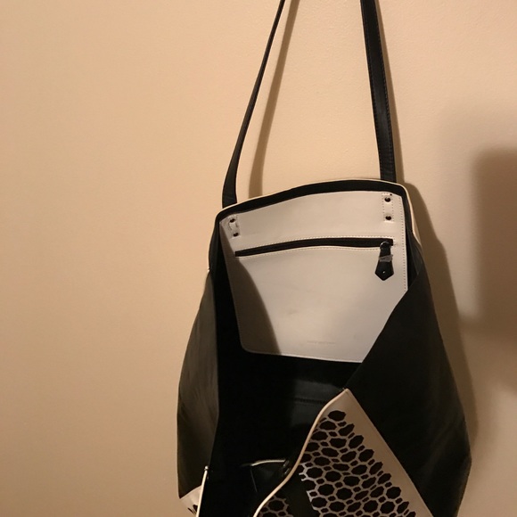 Vera Bradley purses, Tote and small bag - Picture 4 of 4