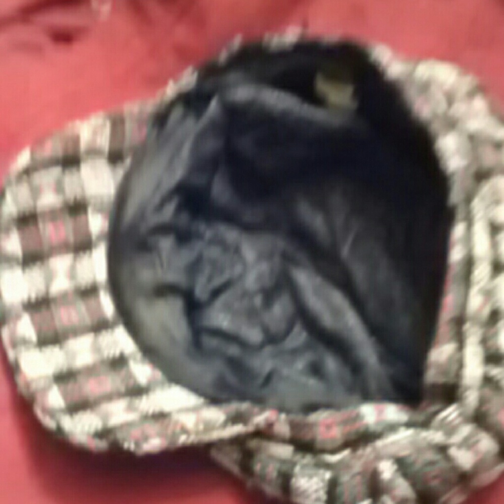 Hat - Picture 4 of 4