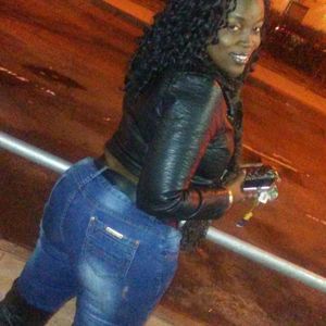 Meet your Posher, Louise