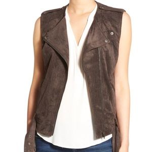 ASTR Faux Suede Moro Vest