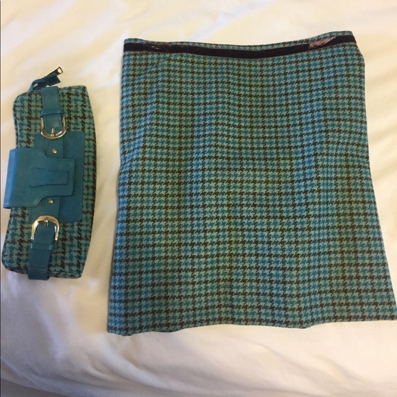 Banana republic skirt with matching clutch - Picture 1 of 2