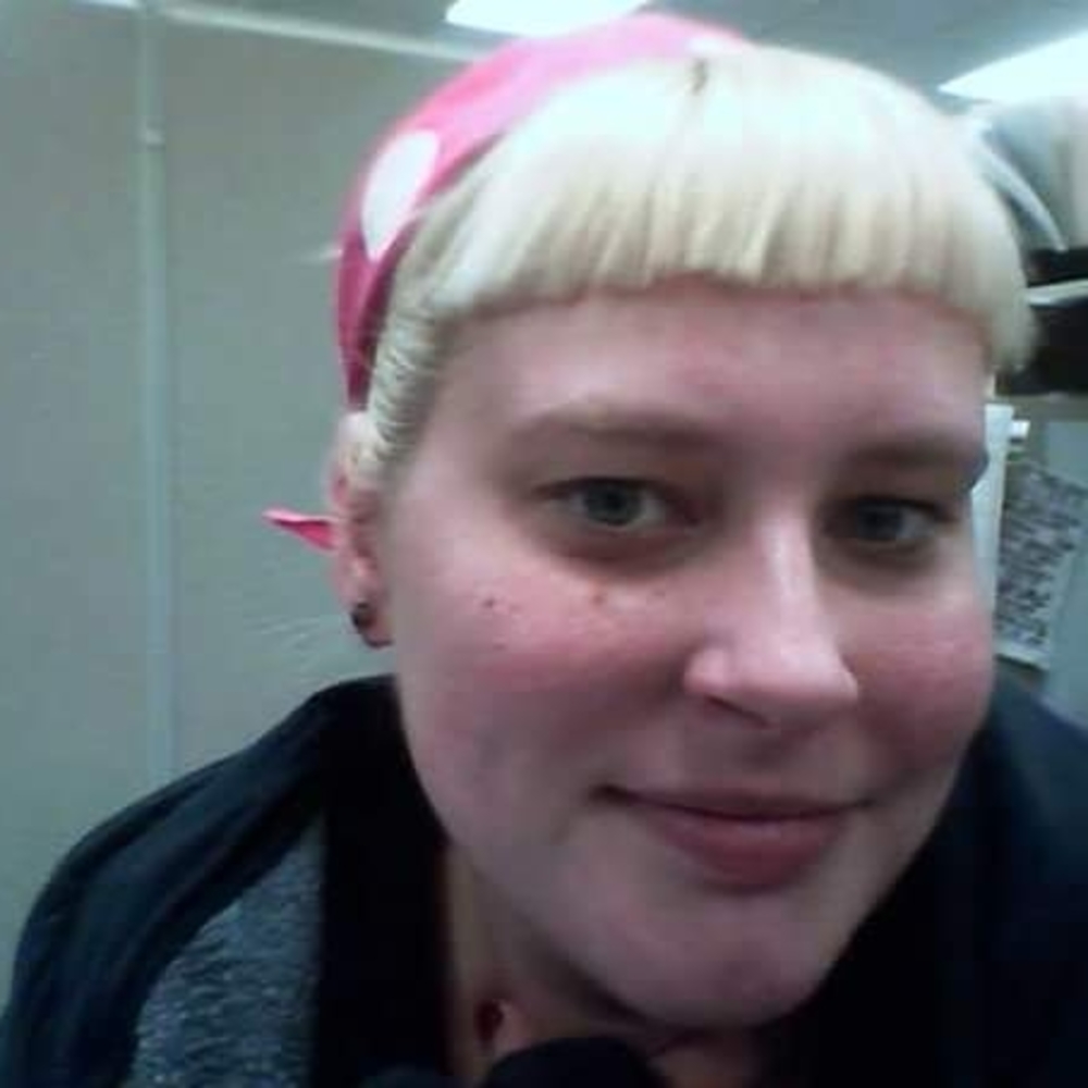 Meet your Posher, Leah
