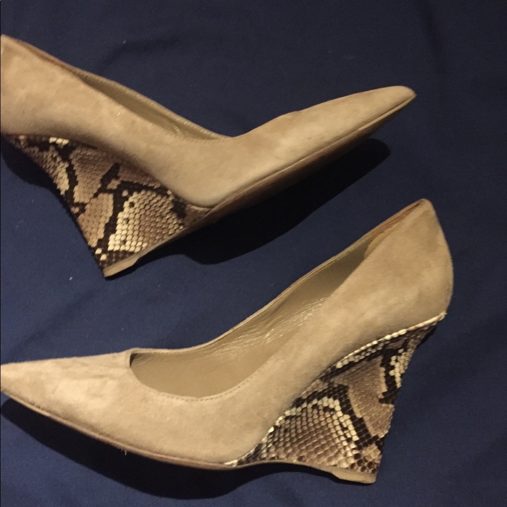 Burberry platform heels