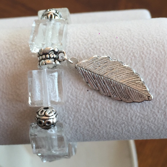 Trendy Square Design Yoga Leaf Bracelet - Picture 4 of 7