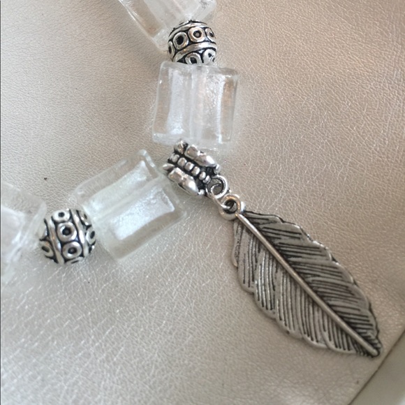 Trendy Square Design Yoga Leaf Bracelet - Picture 7 of 7