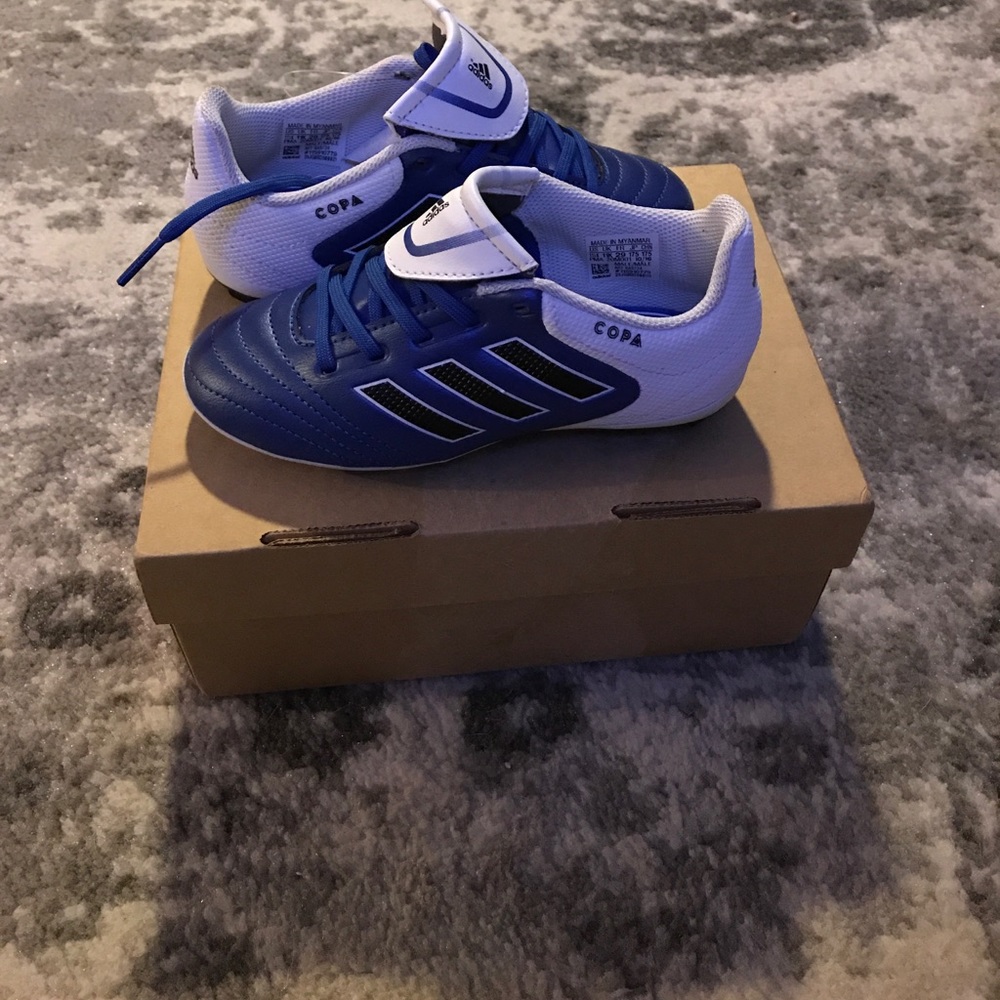 Soccer Cleats size 11.5 (never worn)