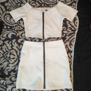 Two Piece Floral Zipped Top and Pencil Skirt Set!