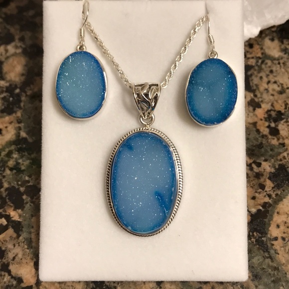 STERLING SILVER BLUE DRUZY AGATE OVAL SET NIB - Picture 3 of 4