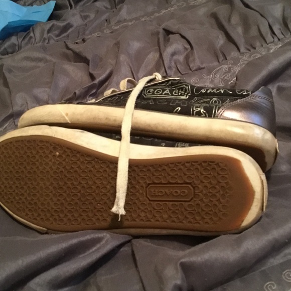Coach Shoes size 9 - Picture 5 of 7