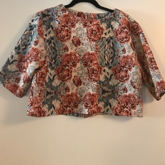 ASOS Tops - CYBER MONDAY SALE💸 Floral top with sleeves
