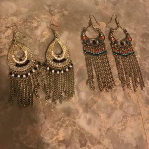 Bundle of earrings