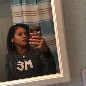 Meet your Posher, Ash