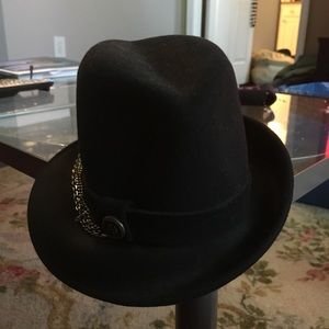 Affliction - black asymmetrical fedora