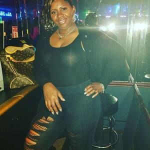 Meet your Posher, Quamona