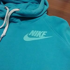 Nike Cowl Hoodie
