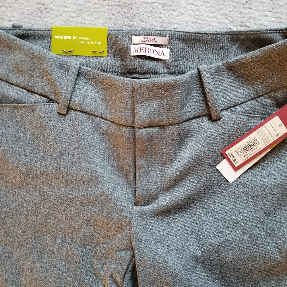 Merona Gray Modern Fit Ankle Pant Size 2