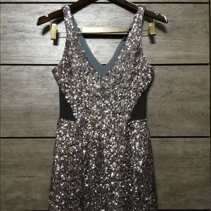 Sequins Bebe Dress 👗
