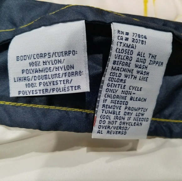 Authentic 90s Vintage Tommy Hilfiger windbreaker - Picture 6 of 6