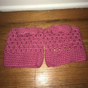 Boot calf cuffs pink with bow, hand knitted!