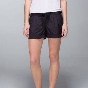 Lululemon casual Black shorts