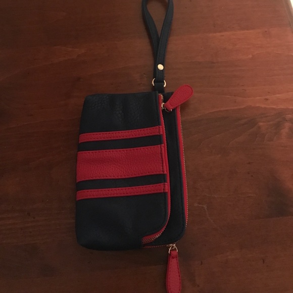 Wristlet - Picture 2 of 3