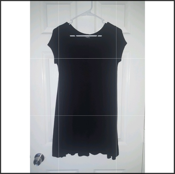 *****5FOR25*****.   Rue 21 black criss cross dress - Picture 1 of 2