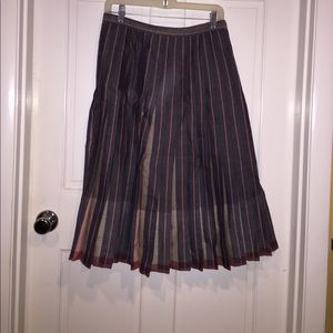 Reversible skirt