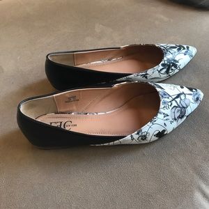 Cute floral flats