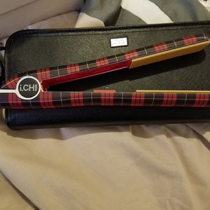 i.chi flat iron