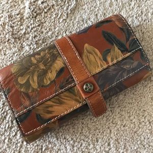 Multi pocket floral wallet