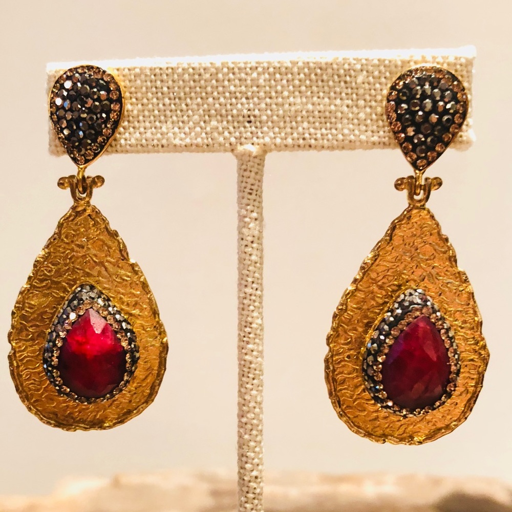 Ruby earrings with Swarovski crystals