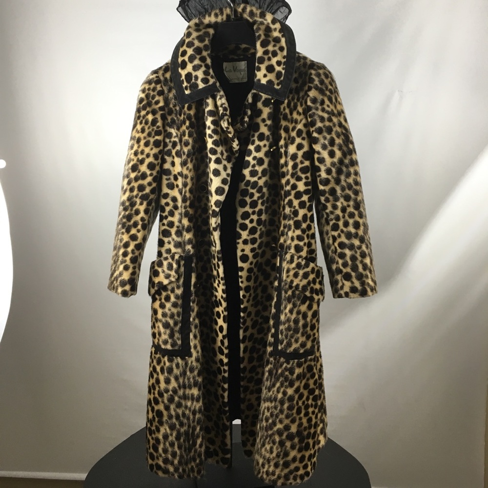 Vintage leopard coat
