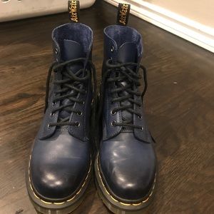 Dr. Martens cobalt blue rare boots!