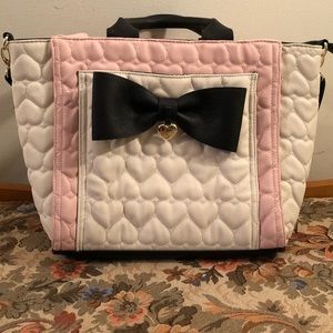 Amazing condition Betsey Johnson bag