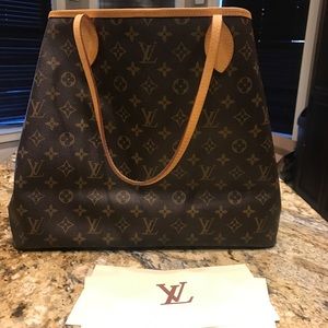 ♥️SOLD♥️Louis Vuitton Neverfull GM Monogram