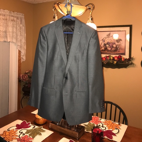 Men’s gray suit jacket - Picture 1 of 3