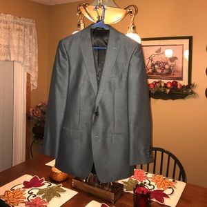 Men’s gray suit jacket