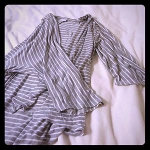 Lularoe L Lindsay Kimono