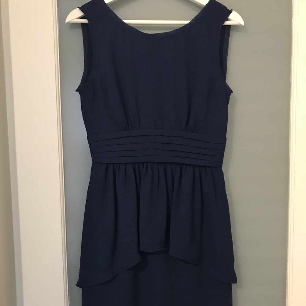 BCBGMAXAZRIA navy dress size 4
