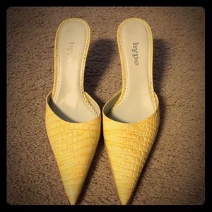 Yellow snakeskin kitten heels