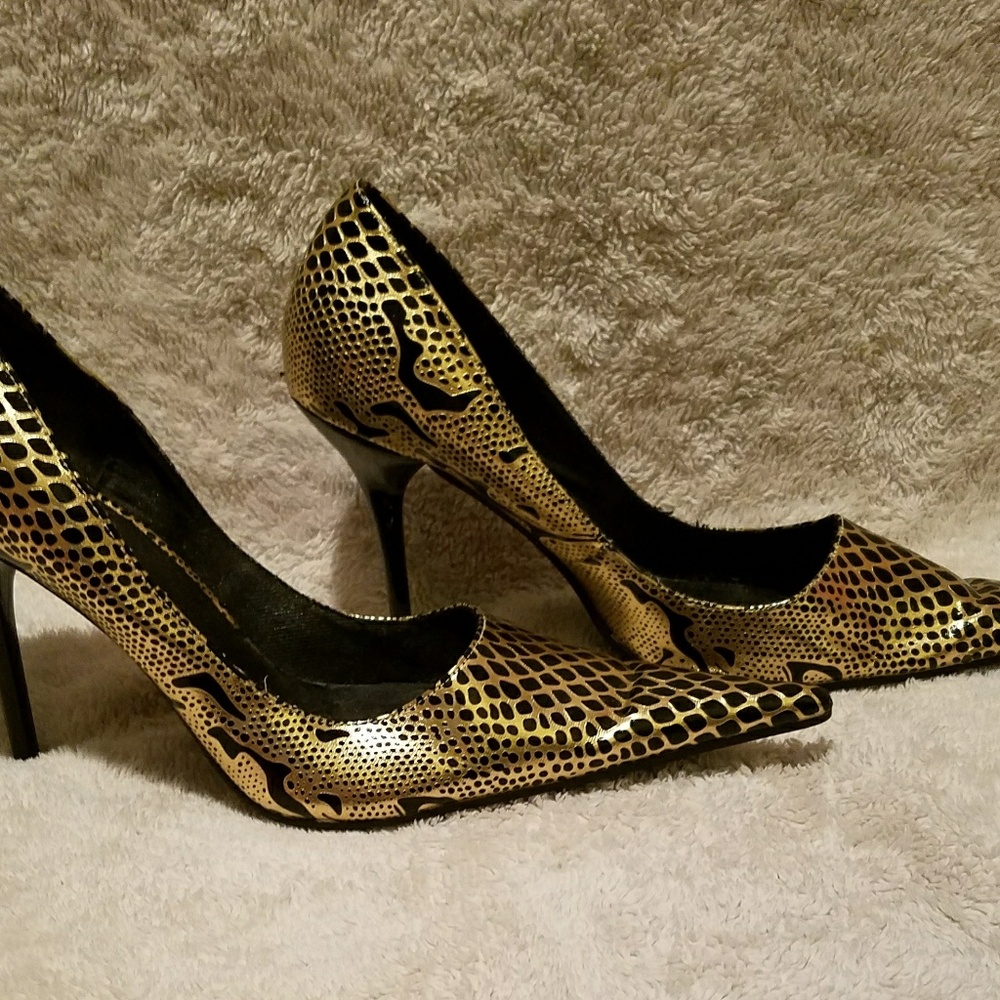Michael Antonio Gold & Black Faux Snake Heel