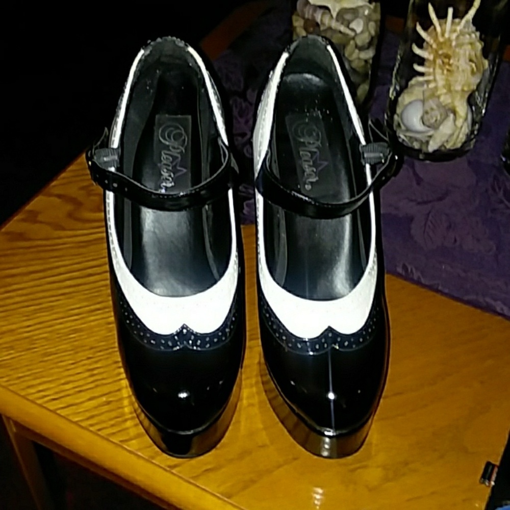 Pleaser B&W chunky heel platforms