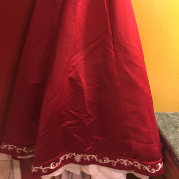 Beautiful Red wedding dress