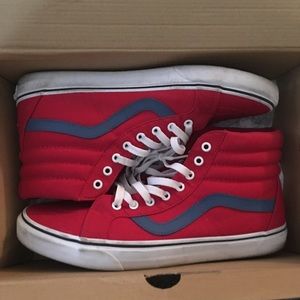 Sk8 Hi’s Red Vans