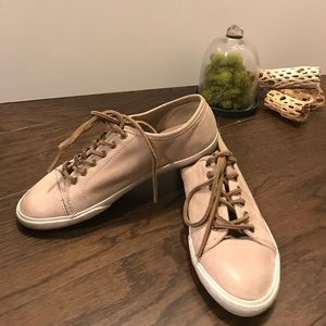 Brand New Frye Mindy Low Sneakers Leather Shoes 6