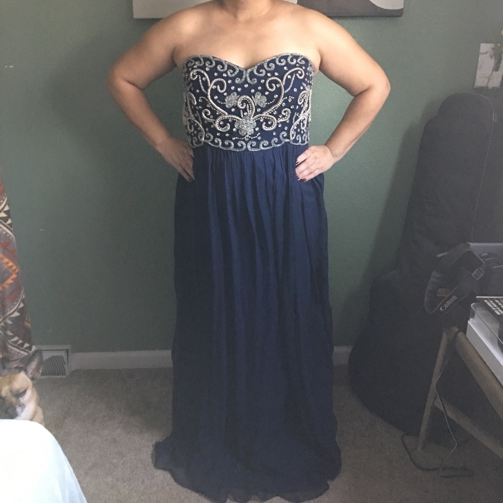Sean Collection Prom dress