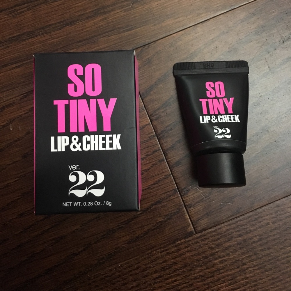 So Tiny Lip & Cheek Tint - Ver 22 - Vivid Pink
