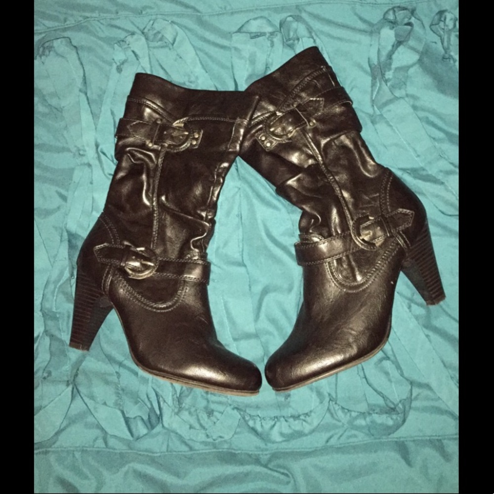 Black Boots Woman's size 8