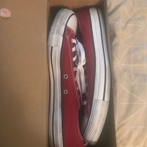 Burgundy Converse Size 12