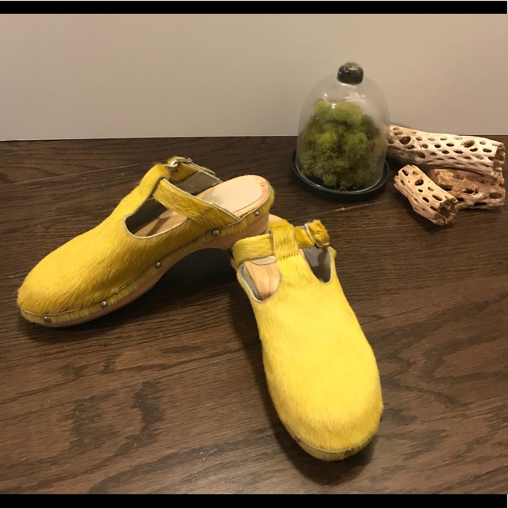 Zara Girl Cowhide Leather Clogs